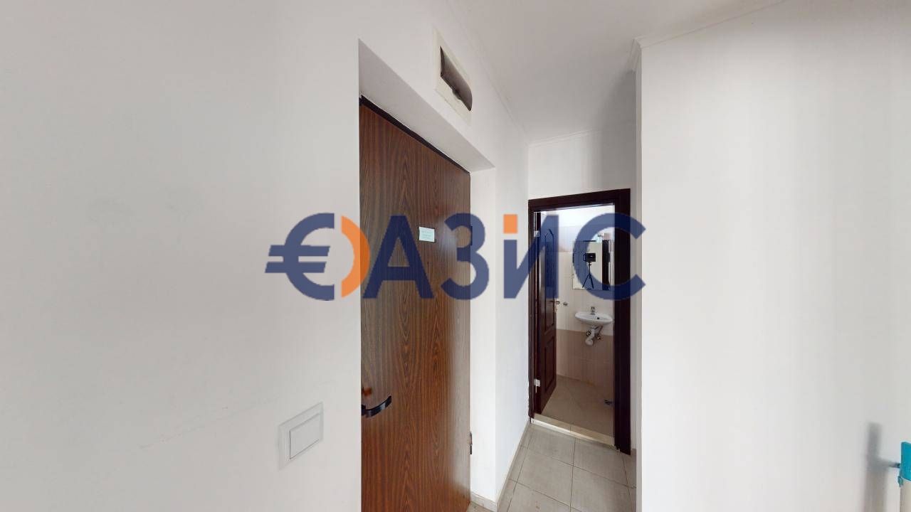Продава се Тристаен апартамент в с. Кошарица, Област Бургас - 96 кв.м за 1000 €/кв.м - Снимка #14