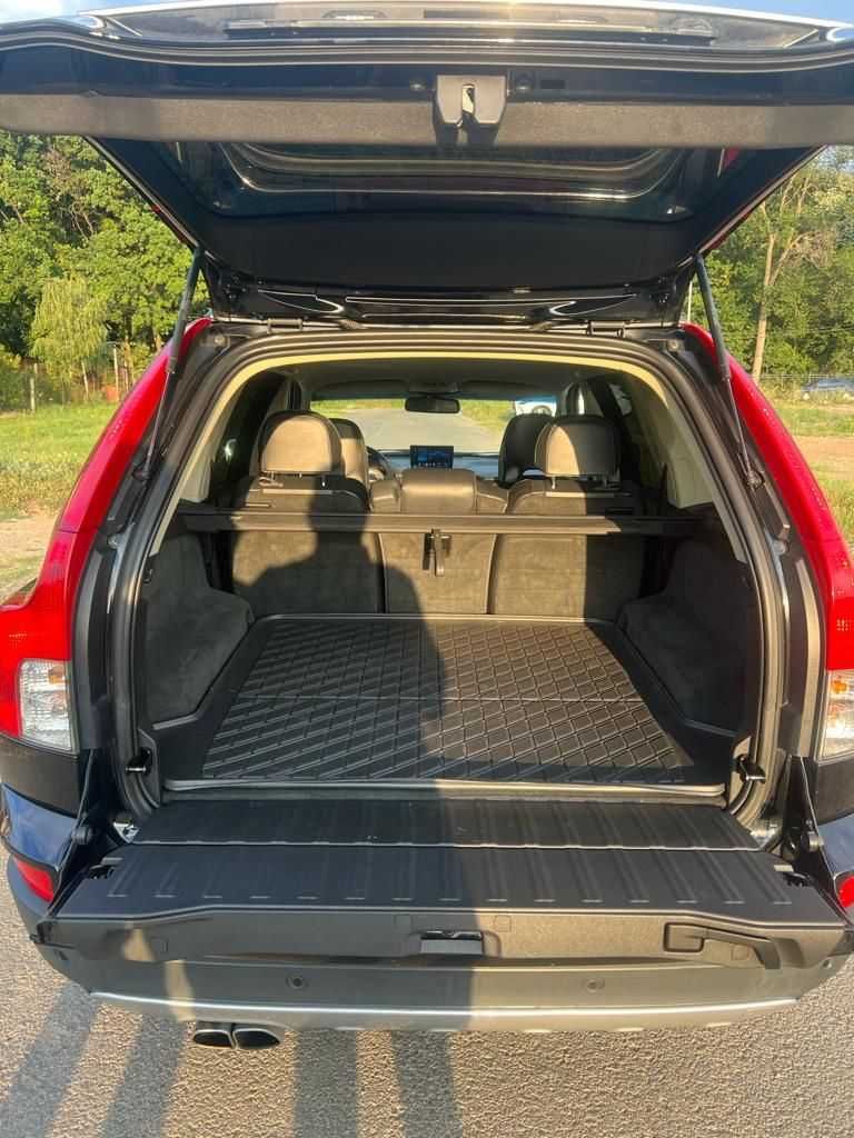 Se vinde Volvo XC90 2008 2.4 diesel AWD