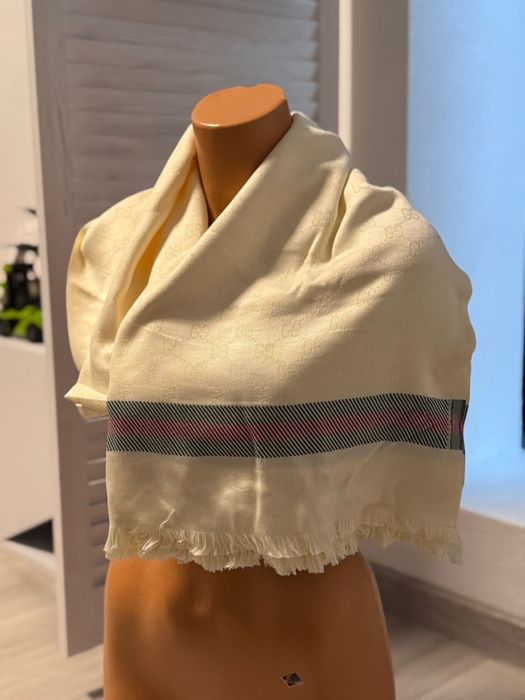 Esarfe dama diferite modele