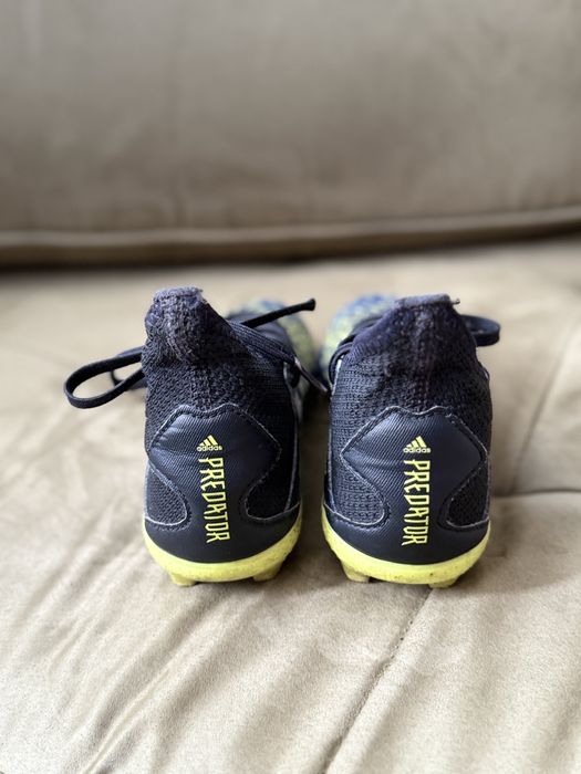 Детски бутонки Adidas Predator 30 номер