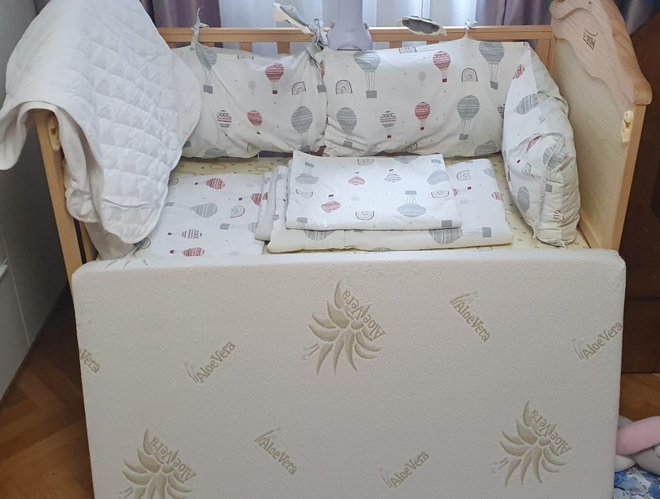 Pătuț bebe lemn natural