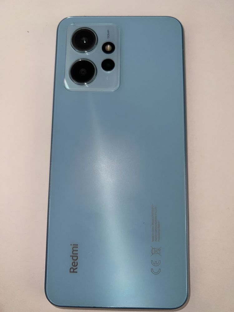 Телефон Redmi Note 12