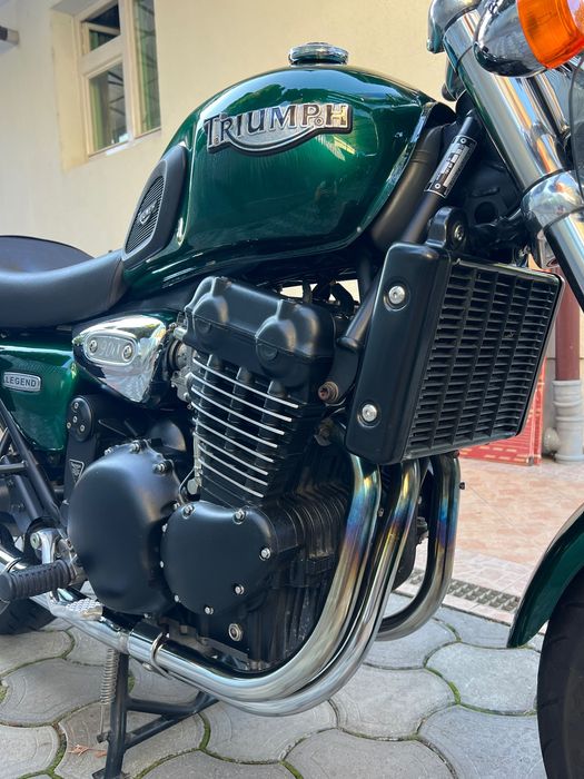 Triumph 900 legend