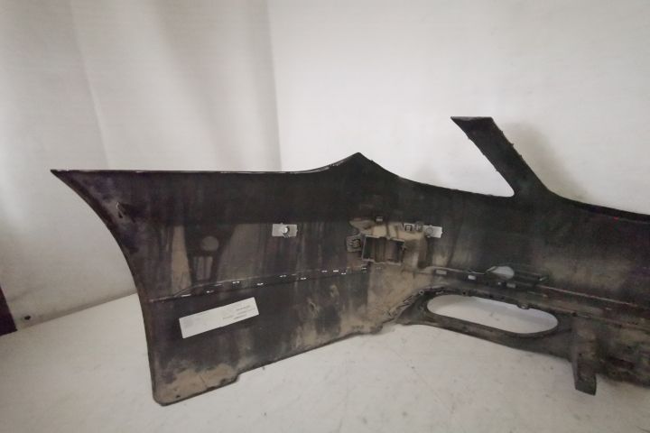 Bara Spate Originala Cu Senzori Fusta Si Ornament In Stare Buna Merced