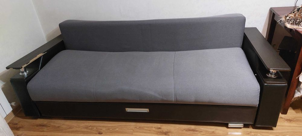 Продам диван 200х170