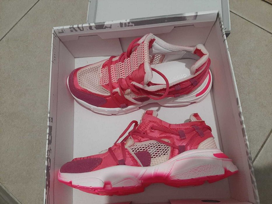 Adidasi dama roz GRYXX