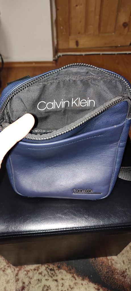 Borseta Calvin Klein