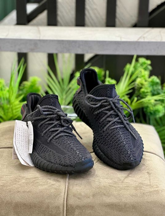 adidas yeezy    modele noi