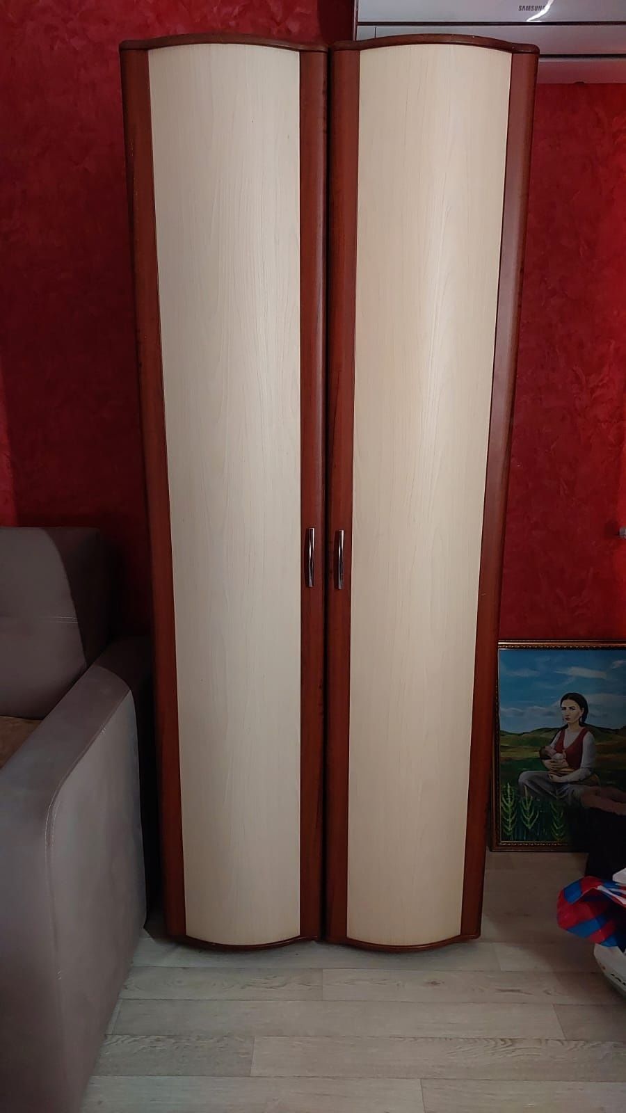 Продам стенку в отличном состоянии