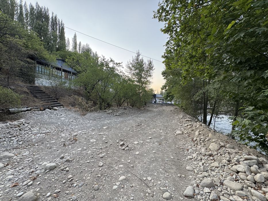 Шохимардонда дача сотилади.