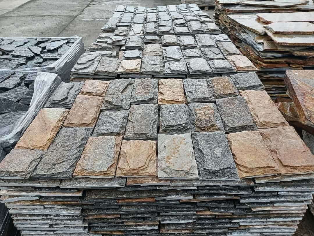 Камък от производитела