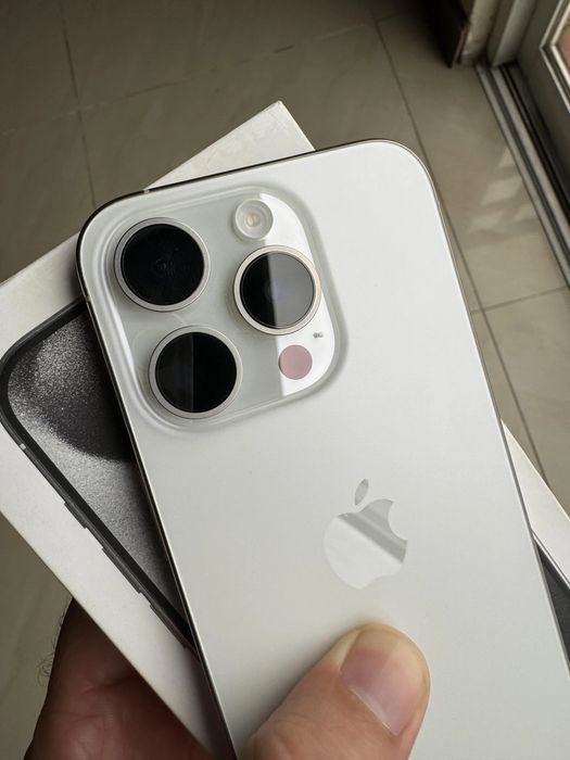 iPhone 15 Pro, 128 GB, 5G, Titanium-White Titanium