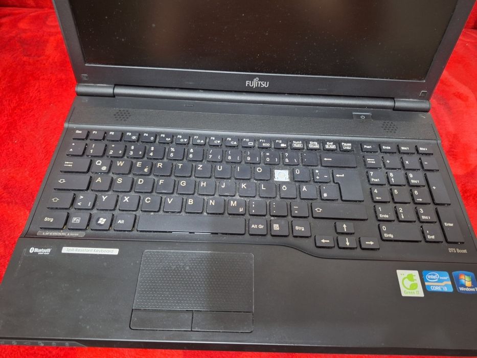 Laptop Fujitsu laptop