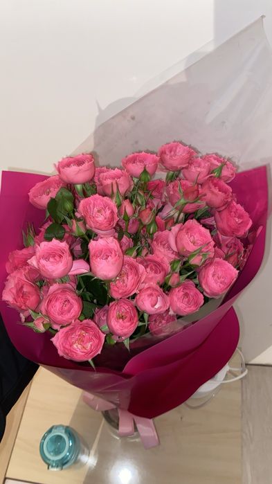 букет цветов кустовые розы