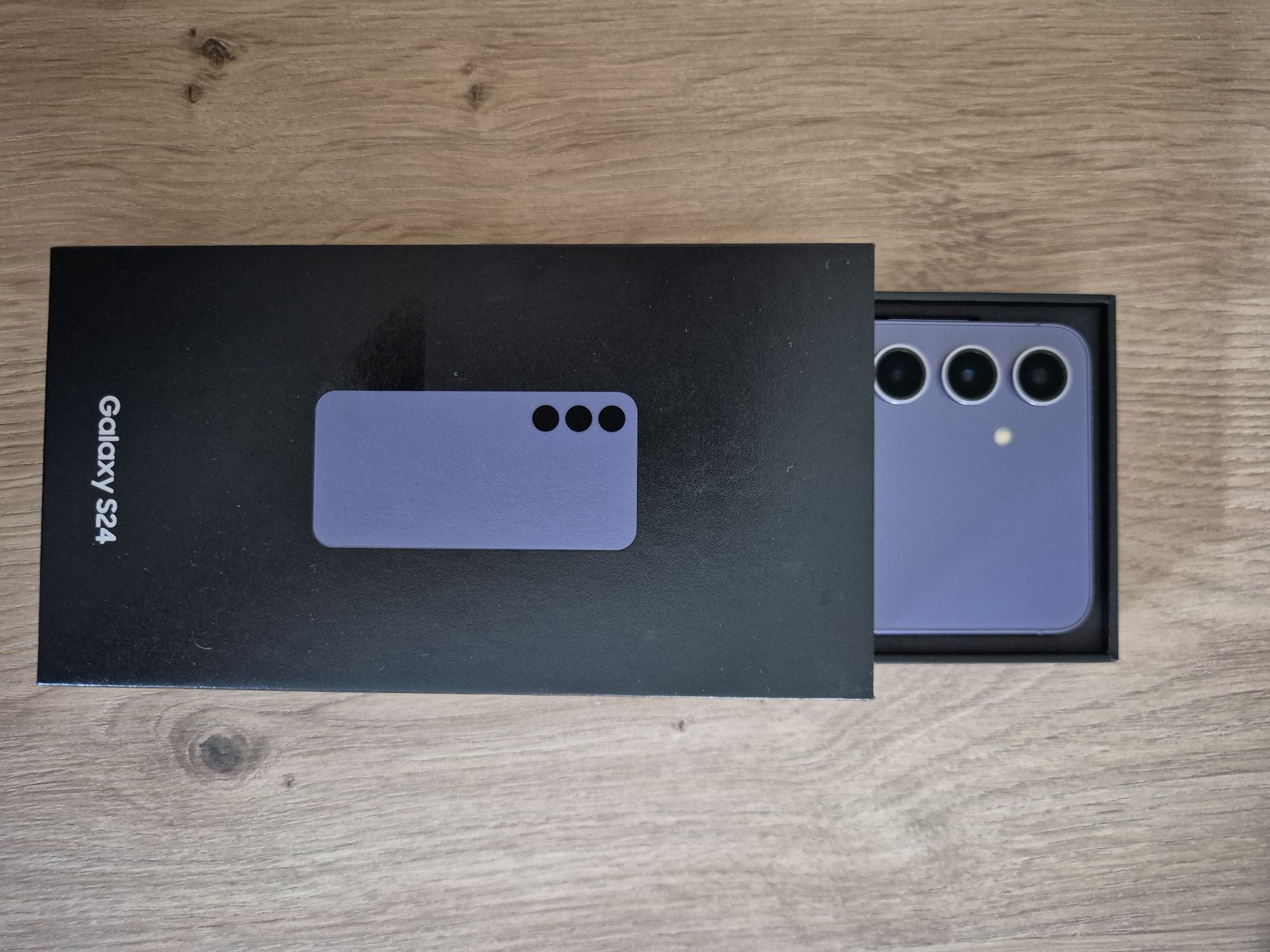 Samsung Galaxy S24 256GB Purple / Cobalt Violet
