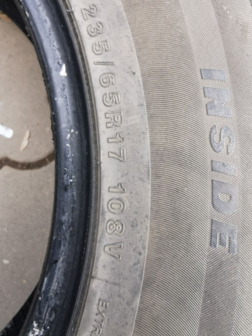 Шины летние б/у 235/65 R17