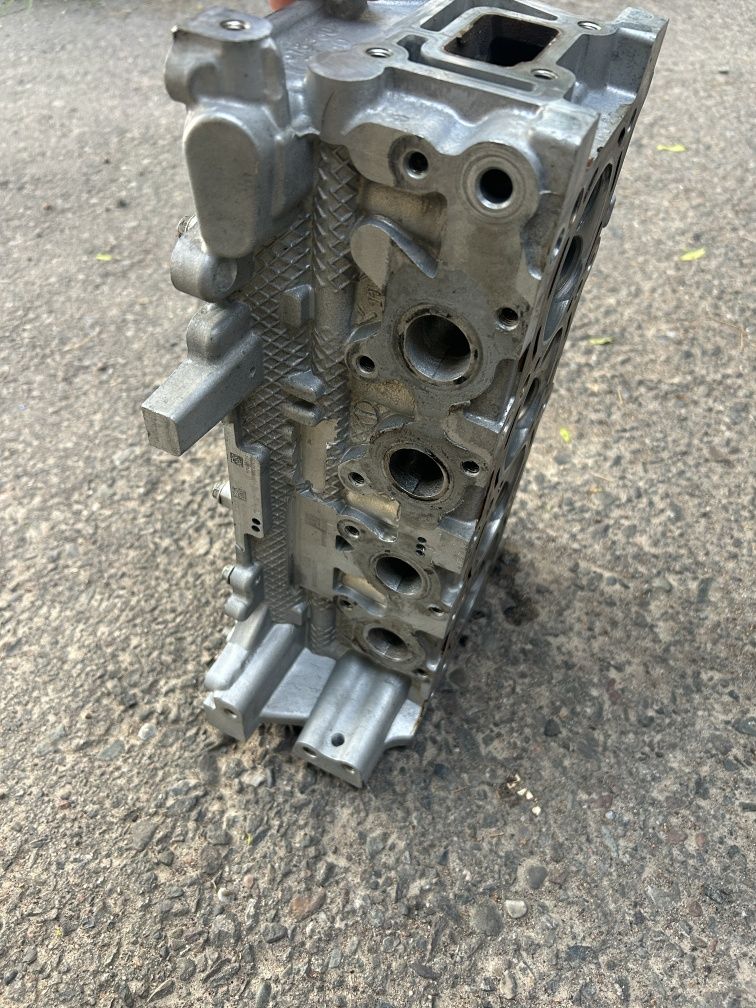 Продаю Головку ( ГБЦ )