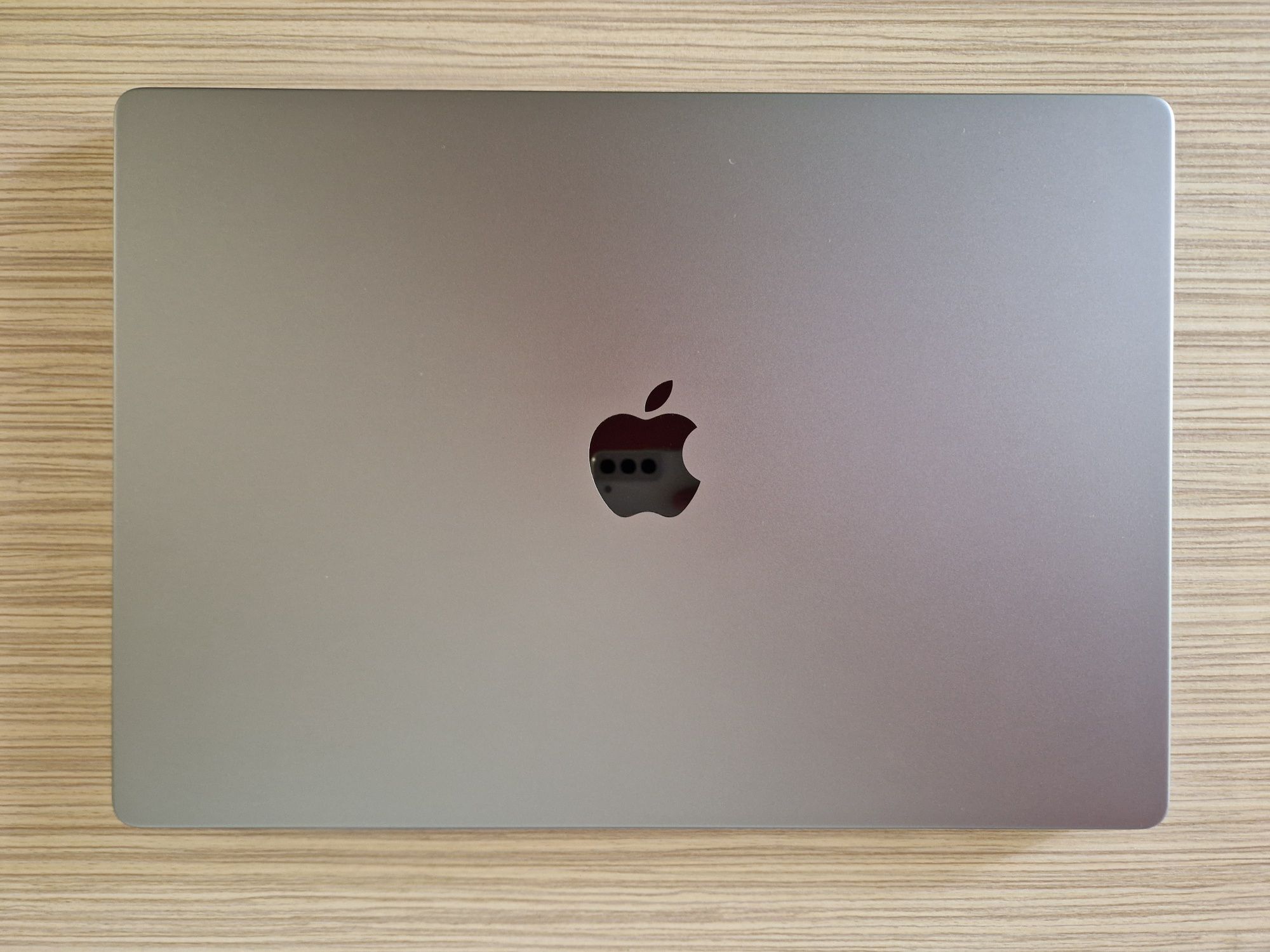 Apple MacBook Pro 16'' 2021 M1 32GB RAM 512 GB Storage