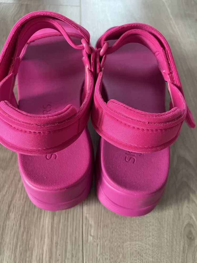Дамски сандали Skechers