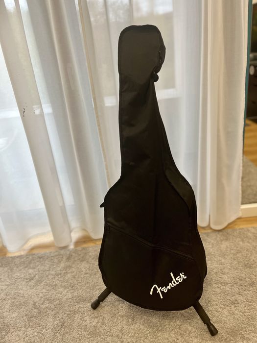 Chitara acustica Fender FA 115 Black cu suport