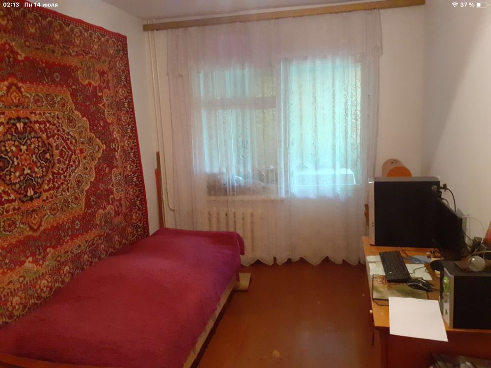 Продаётся четырёхкомнатная квартира