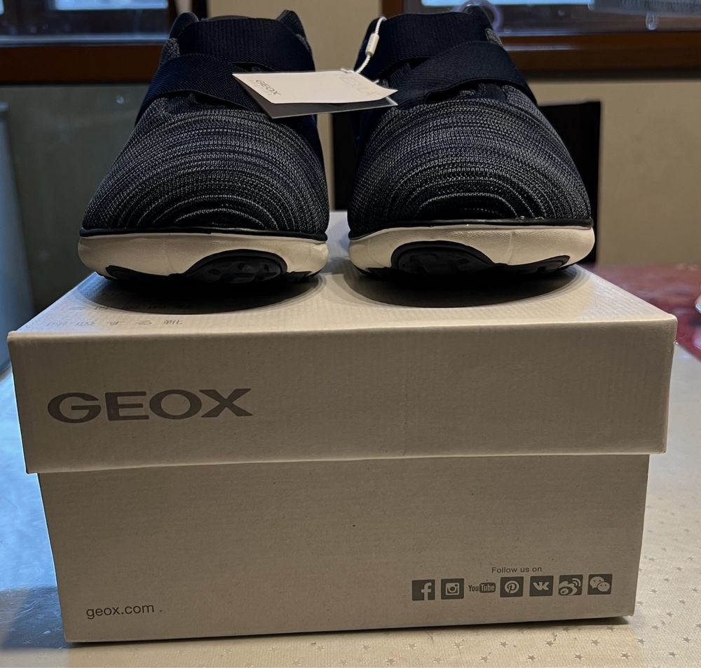 Обувки Geox U Nebula
