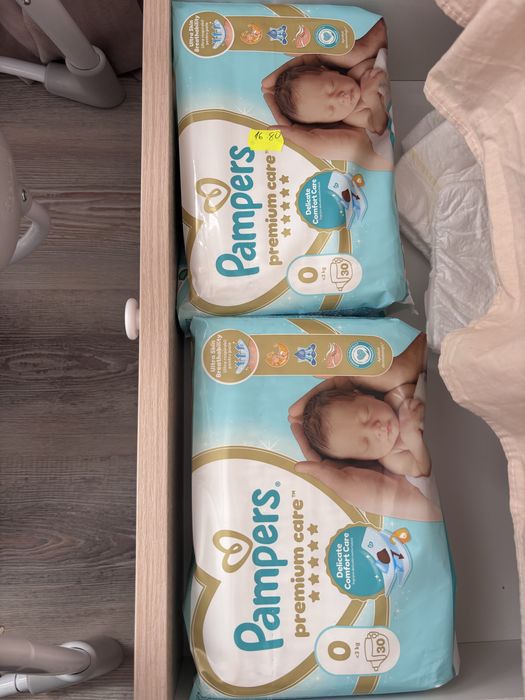 2 пакета Pampers premium care 0