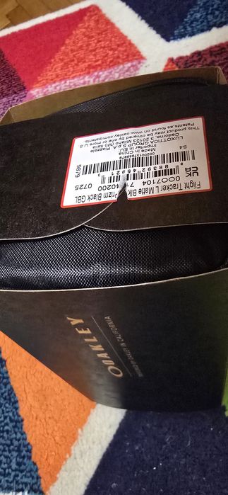 Oakley Flight Tracker L