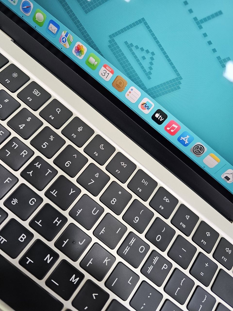 MacBook air m2  ideal