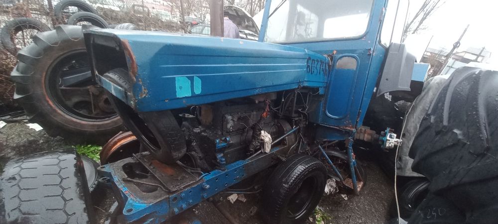 Vând piese tractor 650 sau cu tractor cu totu sau la kil 4.5 lei kilu