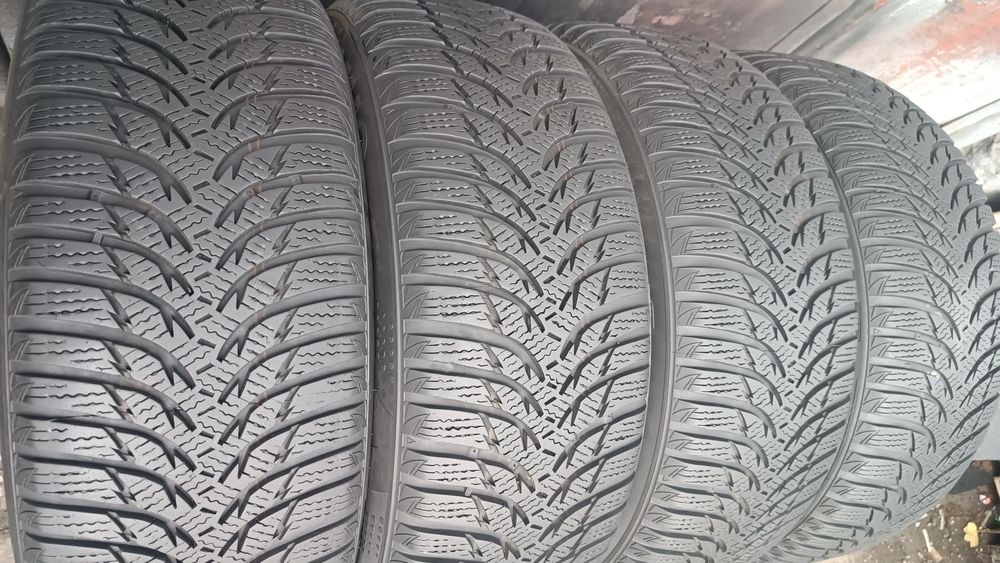 205/55/16 Kumho .