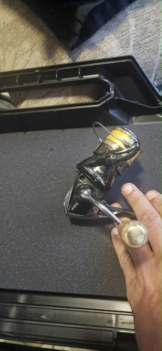 Shimano cardiff ci4+ 1000s