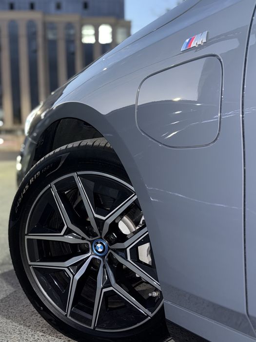 BMW I5 M 35 L Dop opciya 5.000 km