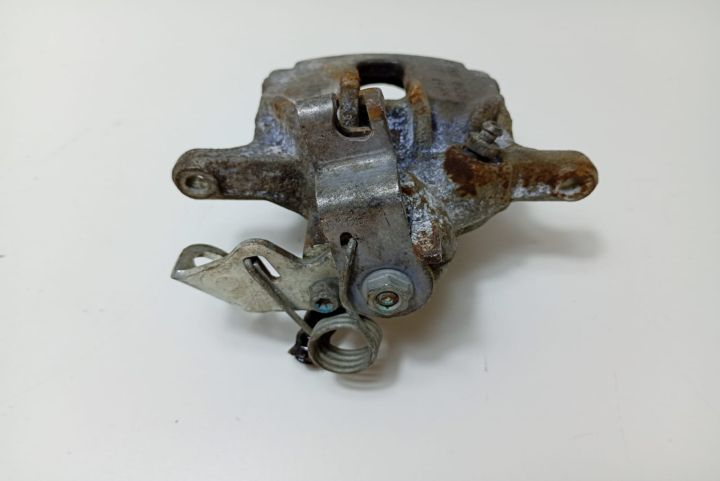 Etrier frana stanga spate  69095 Opel Vivaro B seria