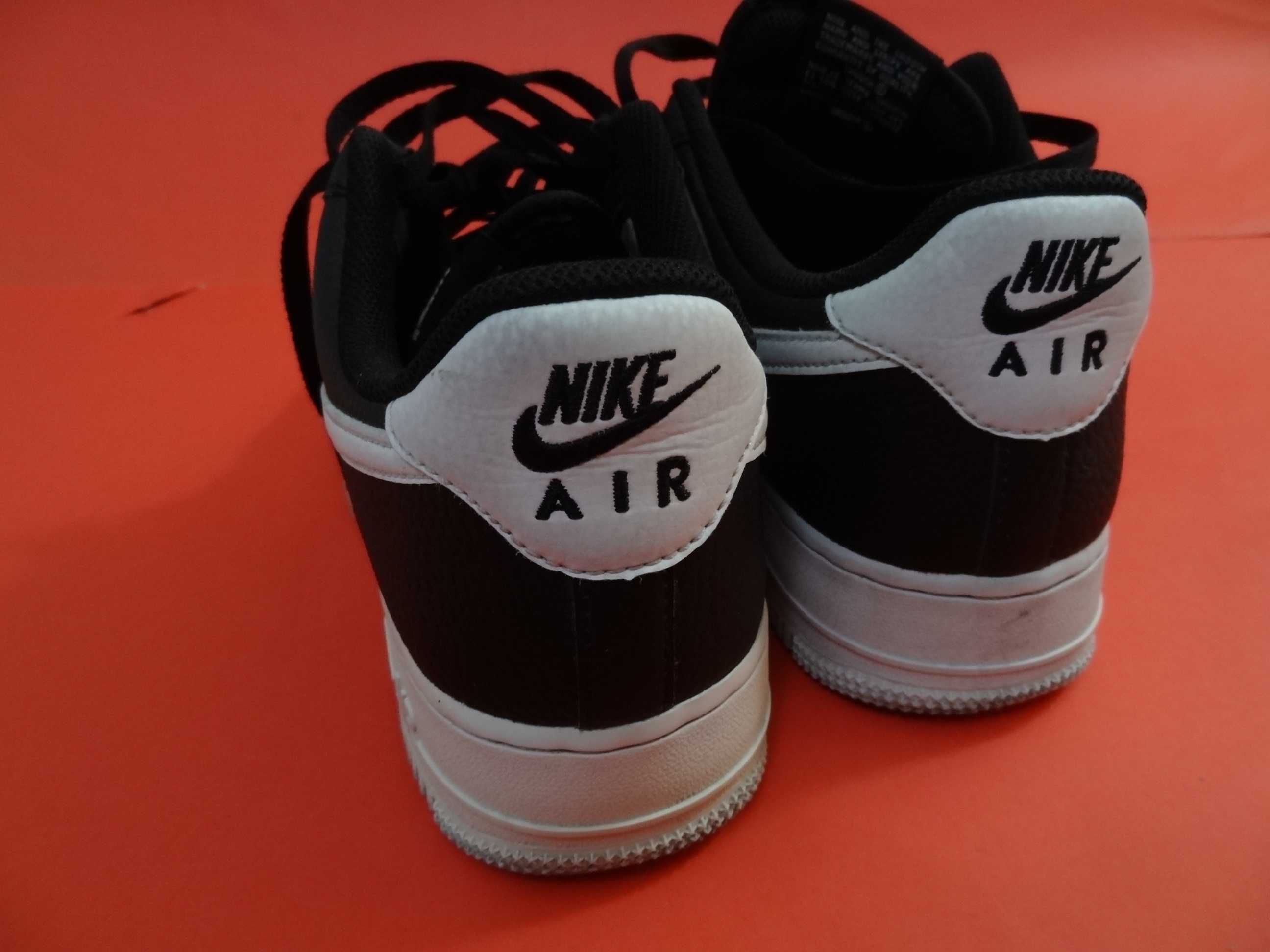 Nike Air Force 1,размер 43.5,като нови,оригинални маратонки/кецове.