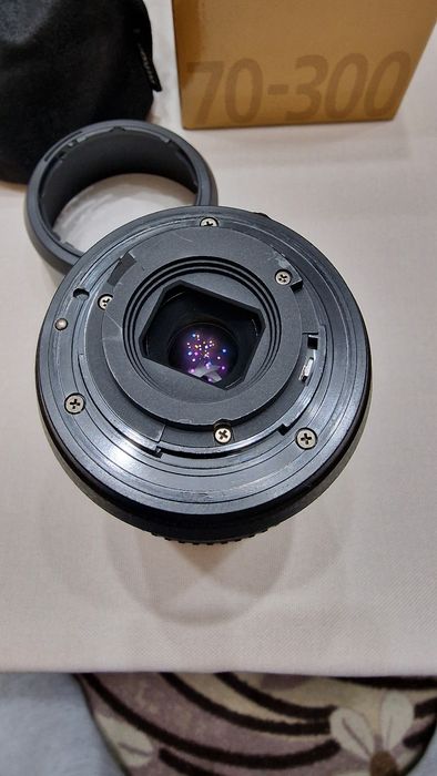 Обектив Nikon 70-300mm