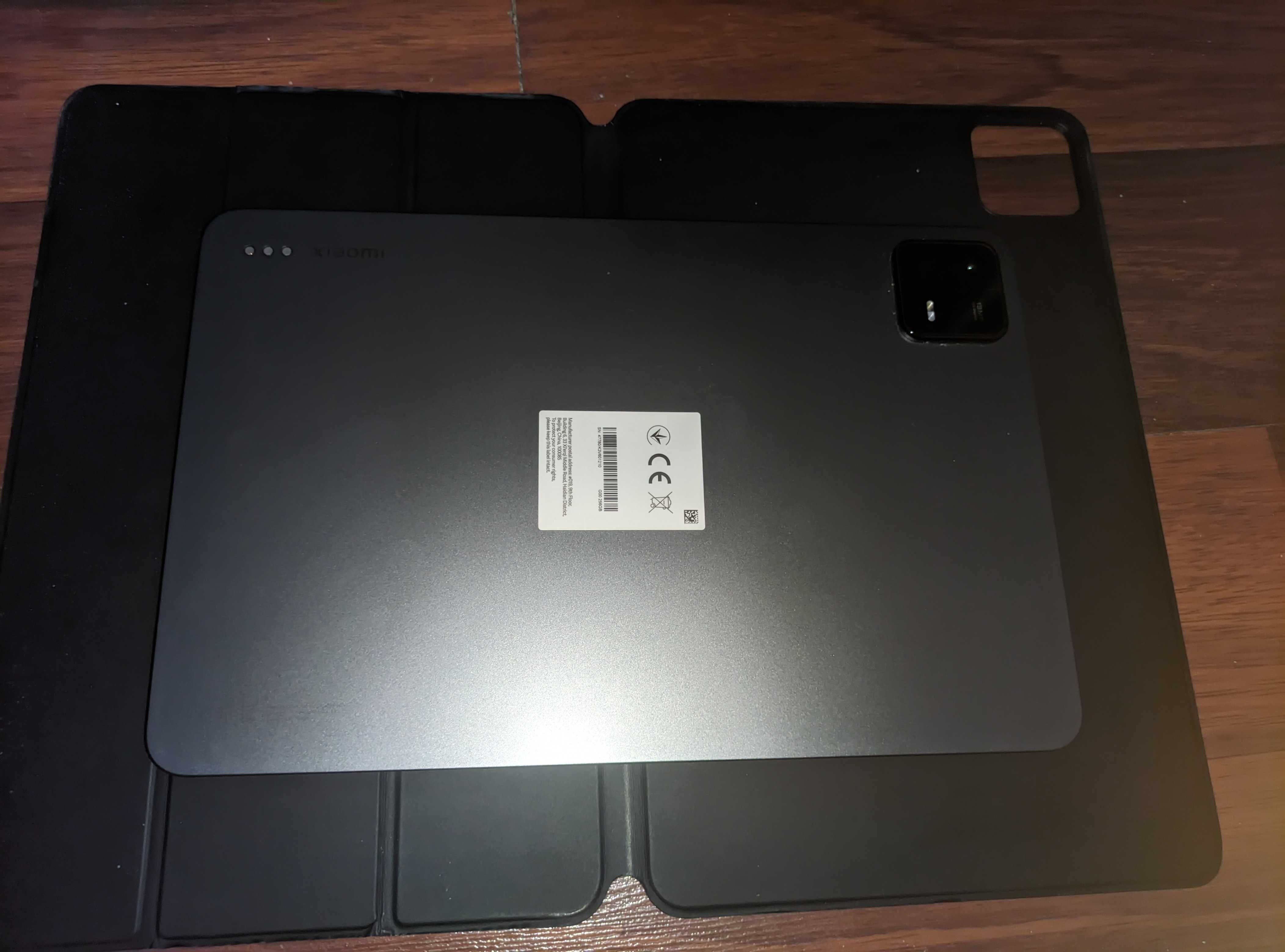 Xiaomi Pad 6 (11", 8/256) + фирменный чехол. Отличное состояние