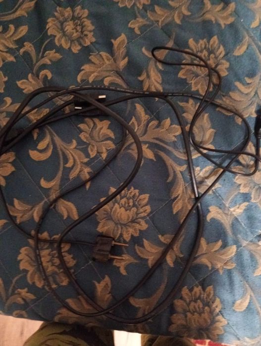 Vând PS3 SLIM merge tot la el