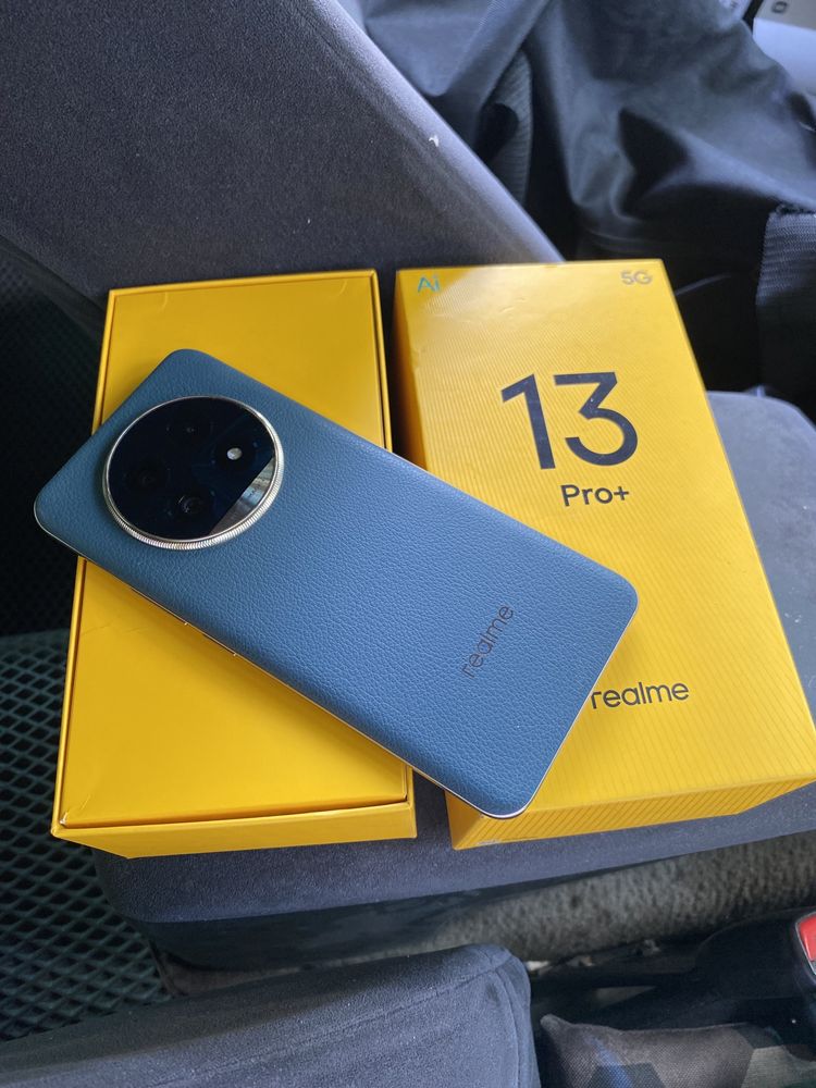13 pro plus.  5G.  12/512