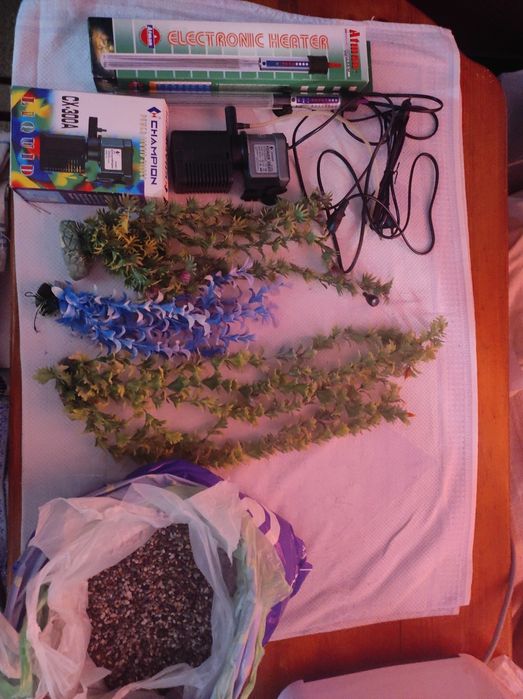 Аквариум 200 литров и 40 литров