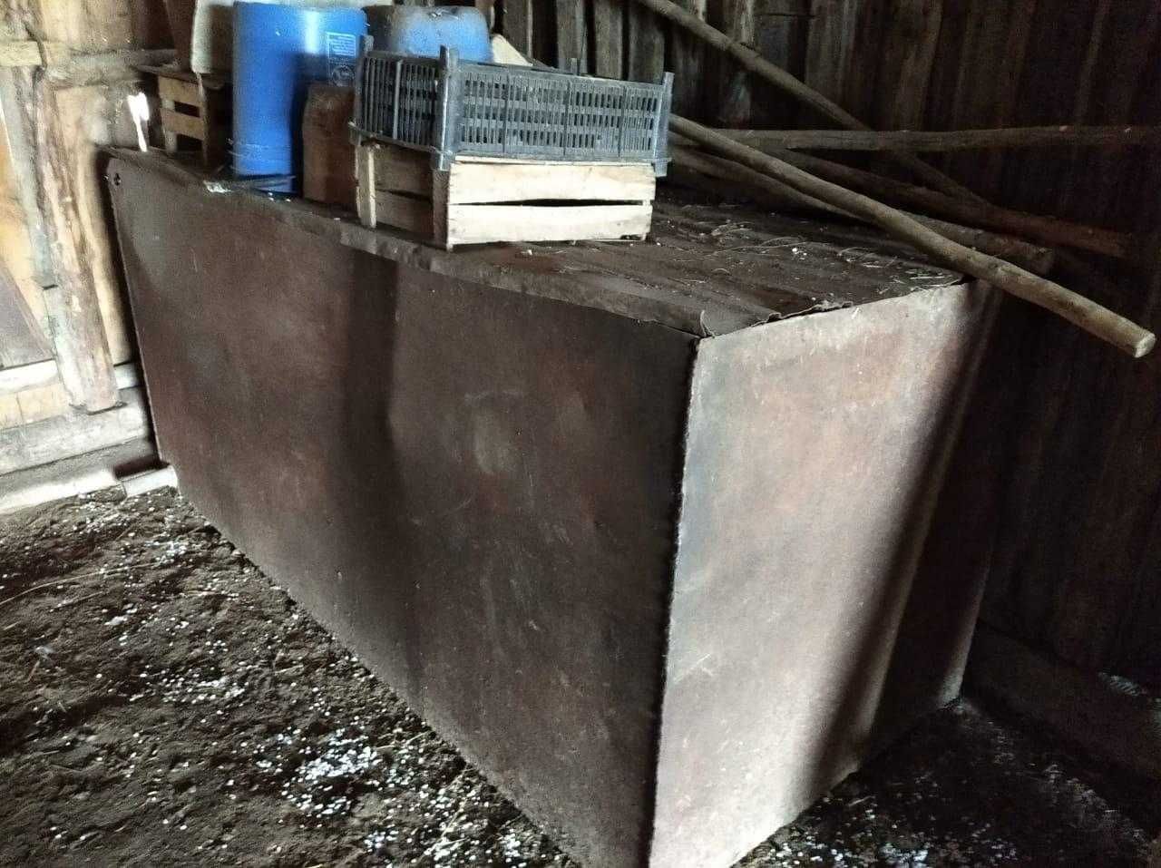 Продам емкость железную для зерна