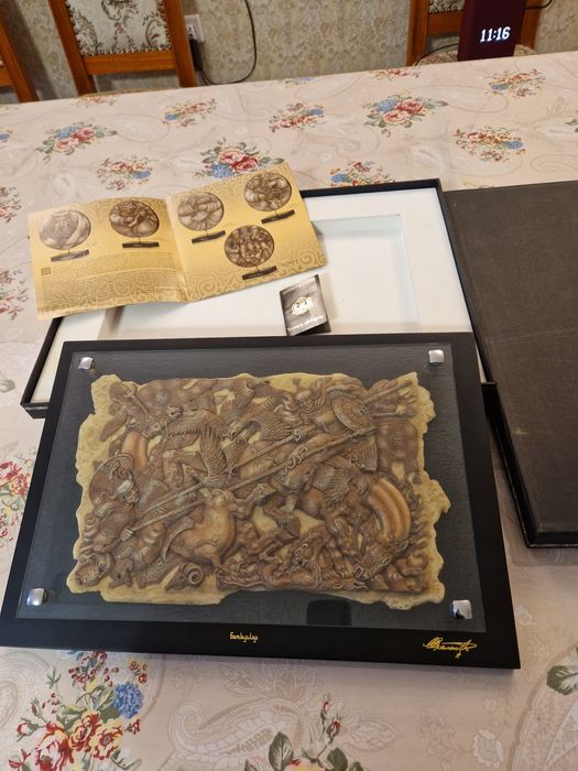 Пано бренда EMPAIRE коллекционное