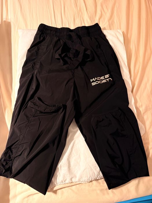 Madе by society долница