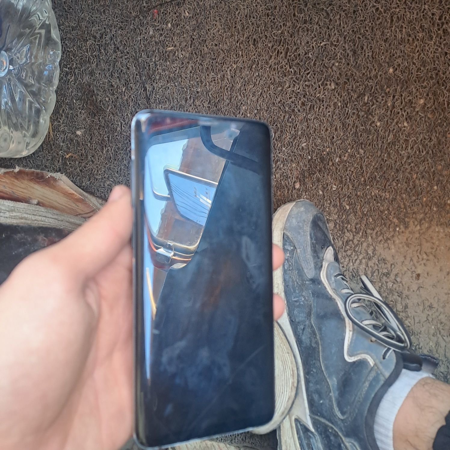 Samsung s9+       .
