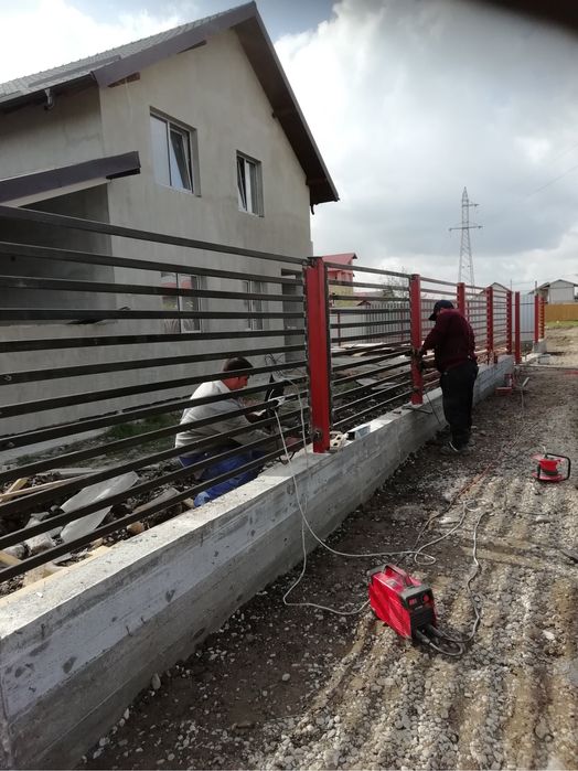 Construim orice tip de gard la cheie