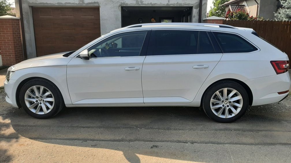 SKODA SUPERB 2.0 TDI  2019 Impecabiă