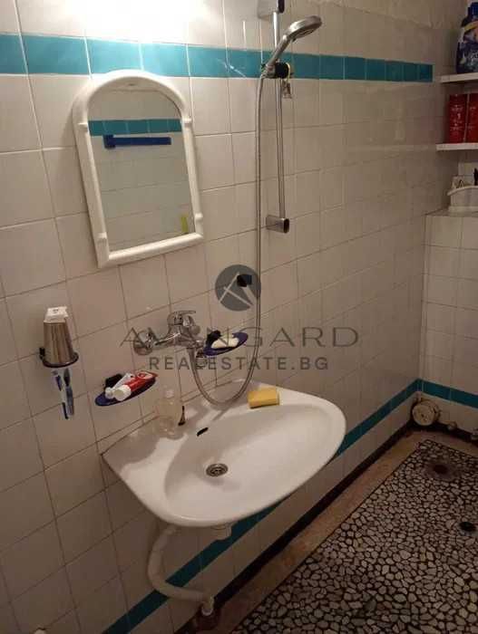 Продава се Четиристаен апартамент в Пловдив, Център - 120 кв.м за 2040 €/кв.м - Снимка #10