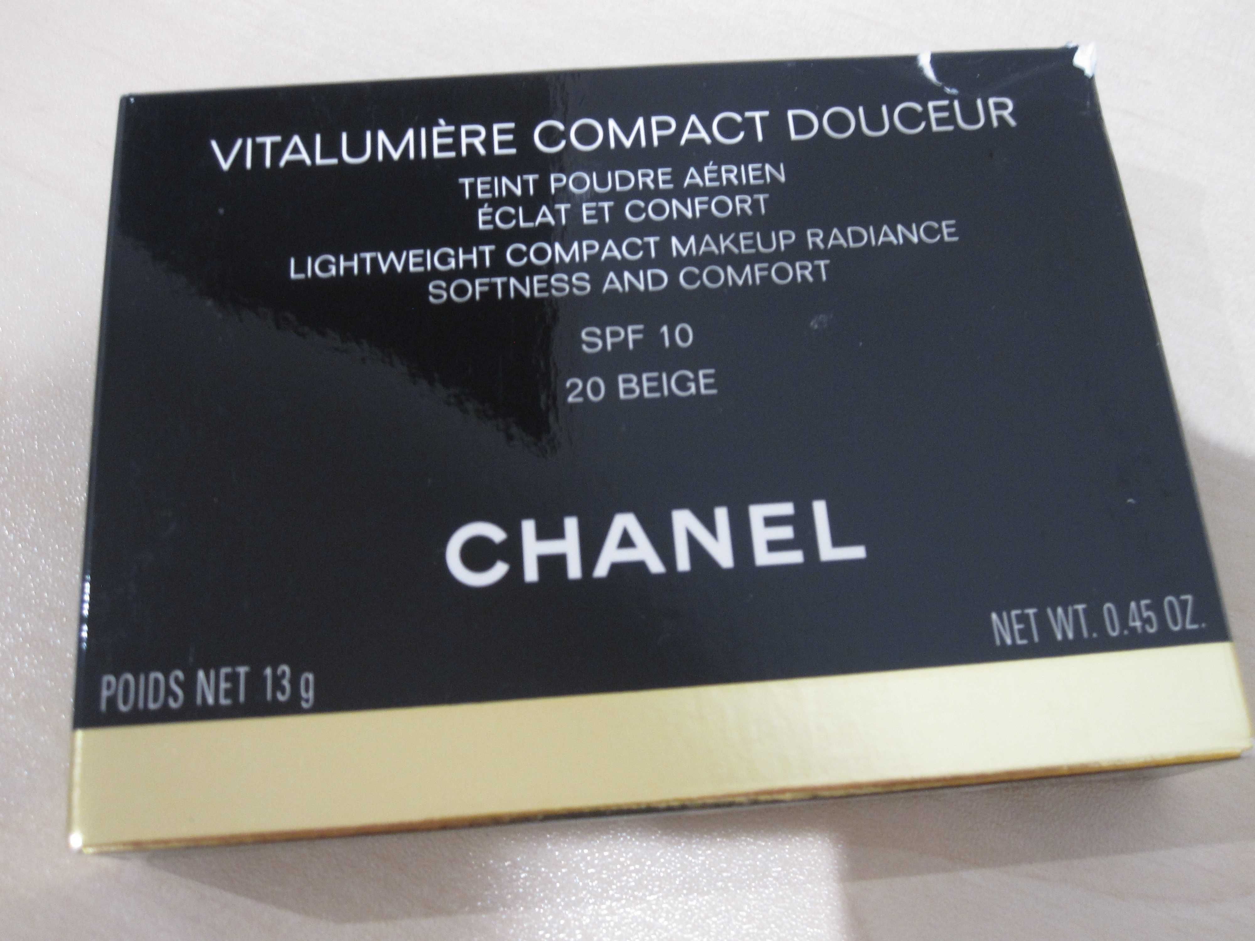 Vitalumiere compact douceur teint poudre aerien CHANEL- 20 BEIGE