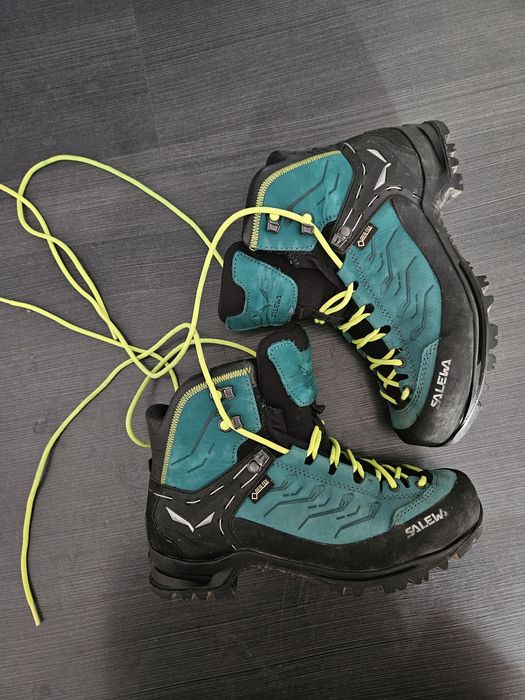 Bocanci trekking dama Salewa Rapace GTX