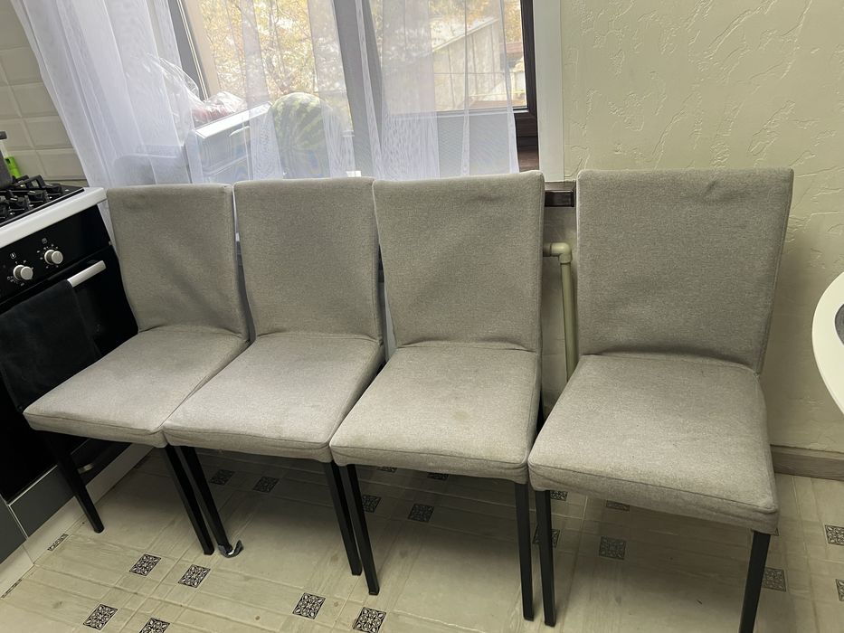 Стулья серые 4шт б/у
